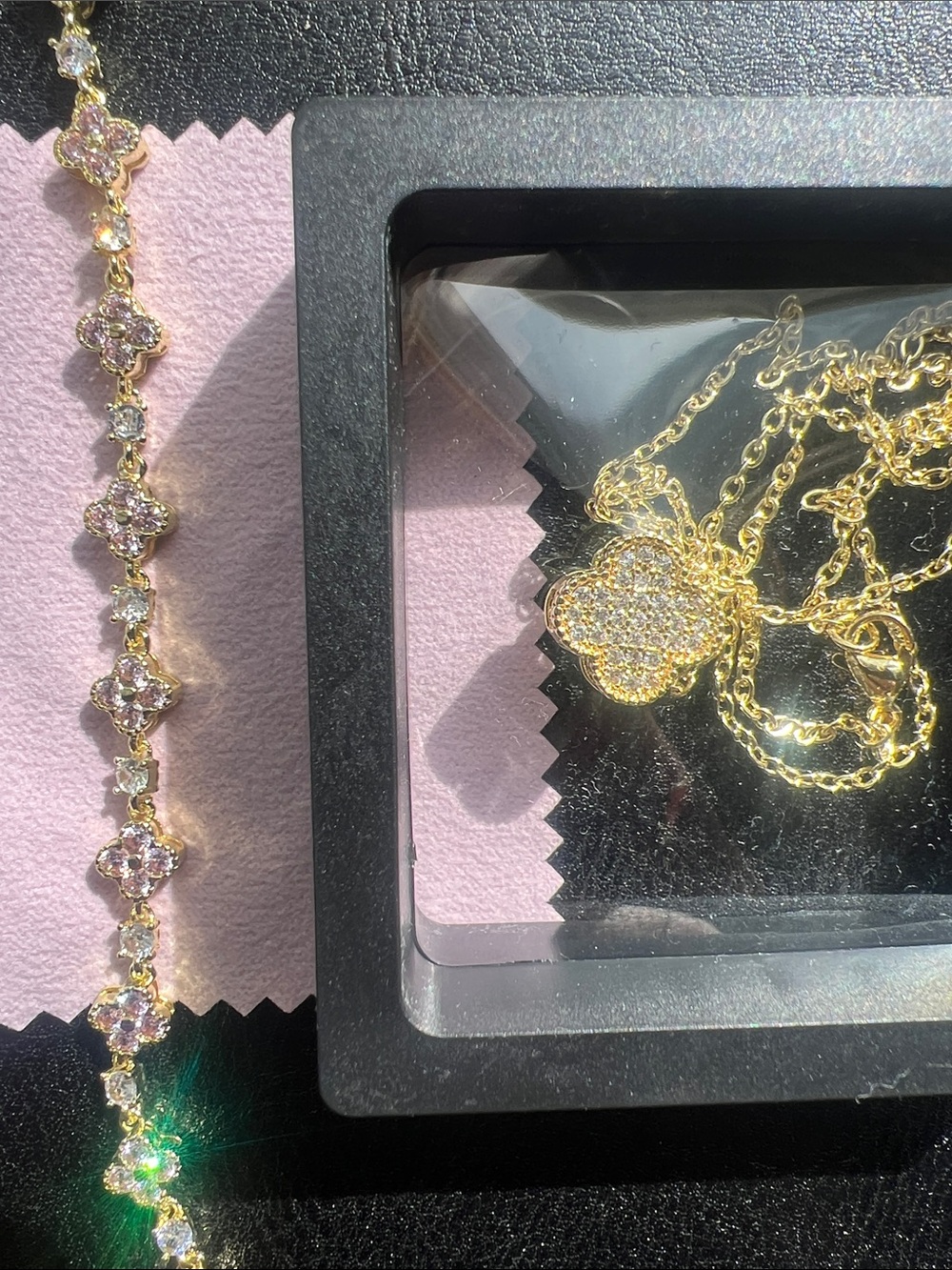 18k Gold Plated Clover Pendant Necklace & Pink Bracelet SET